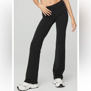 ALO Airbrush Low-Rise Bootcut Legging